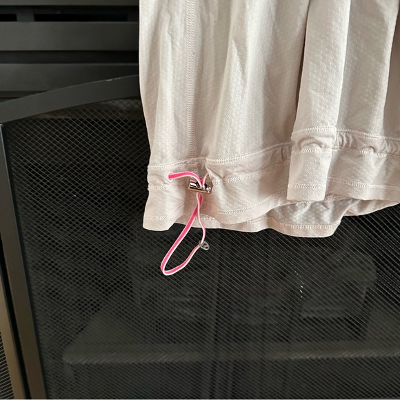 Lululemon Run: Tame Me Tank Parfait Pink, assumed size 2 - Picture 6 of 9